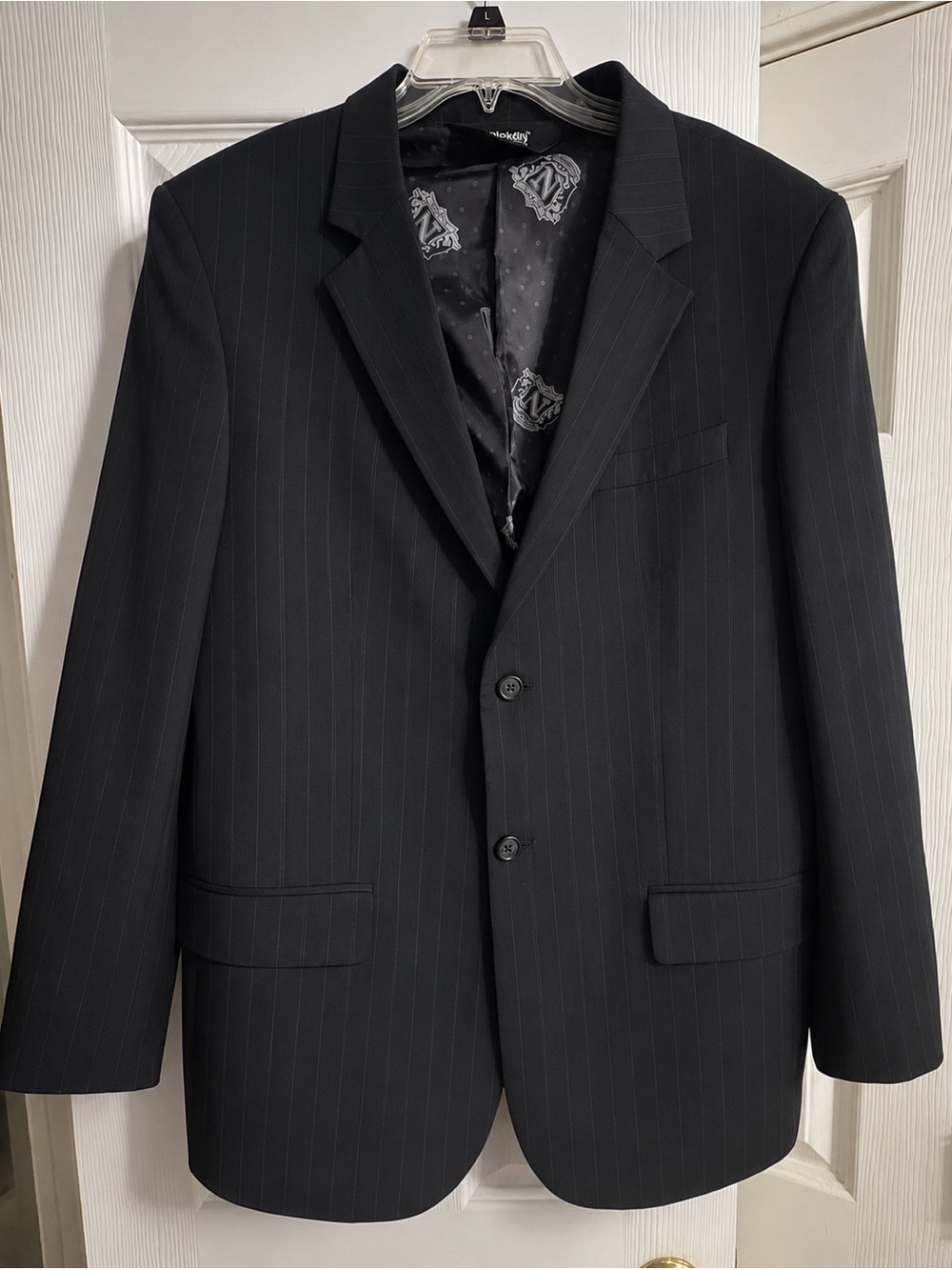 Nick(it) Men's Black Pinstripe Two-Button Suit Jacket XL